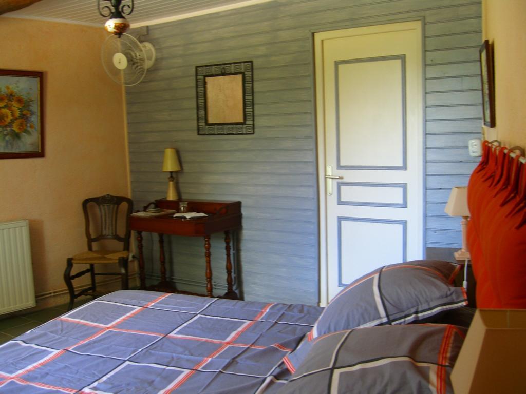 Domaine De Sonnard Hotel Castéra-Verduzan Quarto foto